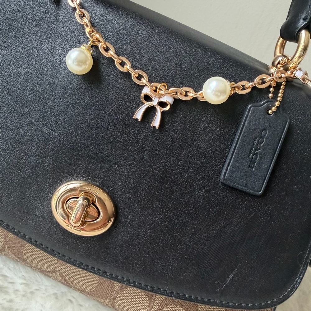 Coach Tilly Top Handle Satchel bag in black / khaki with chain charm - Picture 13 of 13